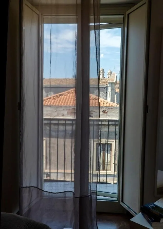 Zurria Rooms Catania Bed and breakfast